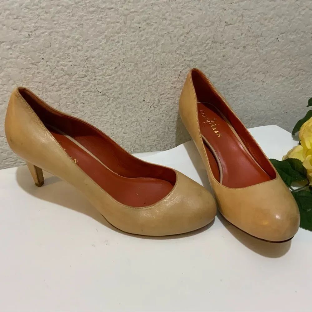 Cole Haan NikeAir Chelsea Tan Patent Leather Low Heel Pumps Size 7B